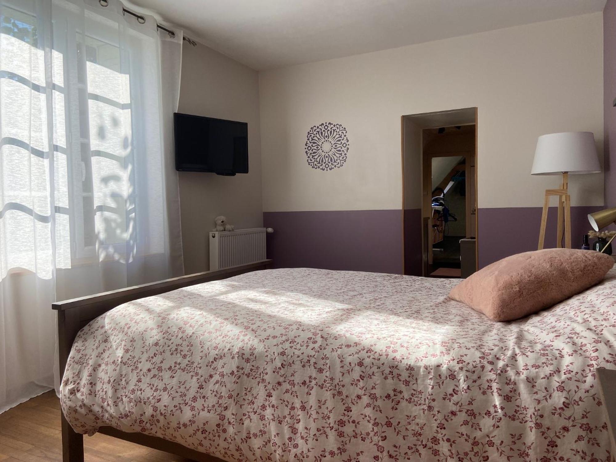Les Chambres De L'Atelier Marigne-Laille Luaran gambar