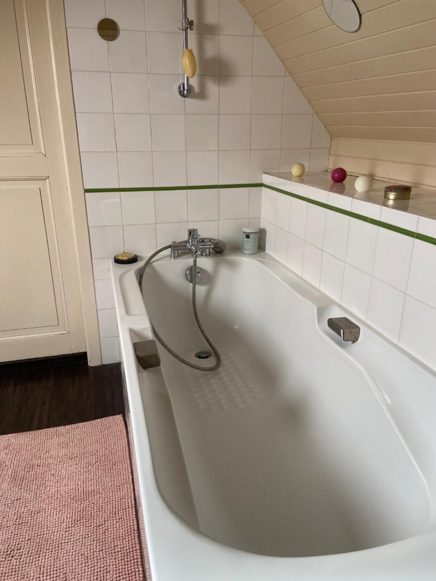 Les Chambres De L'Atelier Marigne-Laille Luaran gambar